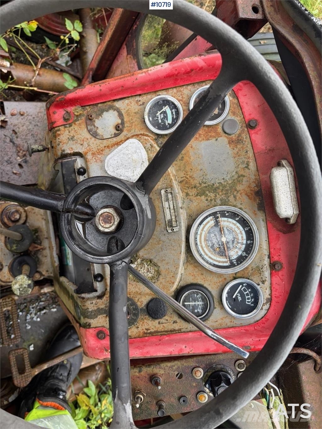 Massey Ferguson 165 Traktori