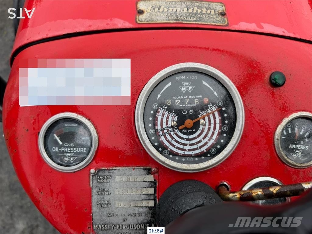 Massey Ferguson 25 トラクター