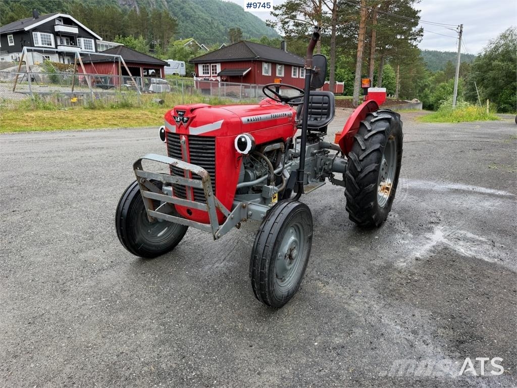 Massey Ferguson 25 トラクター