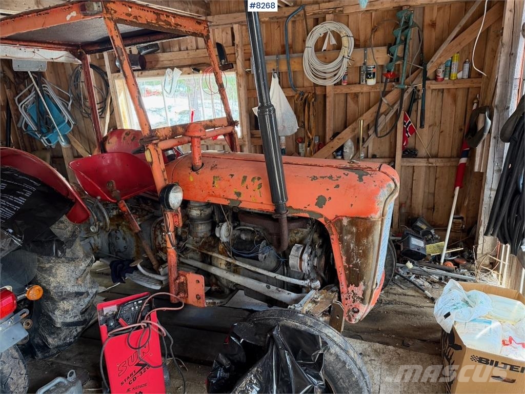 Massey Ferguson 35 Traktorji