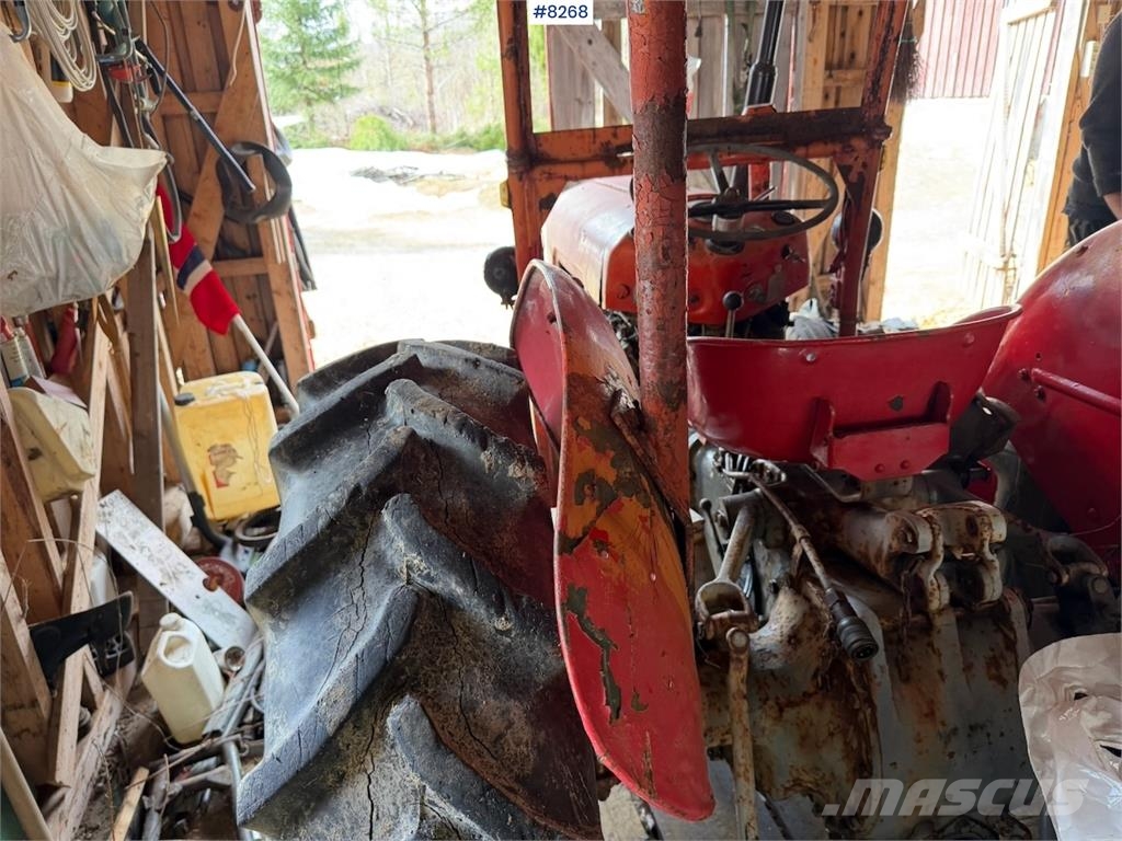 Massey Ferguson 35 Traktorji