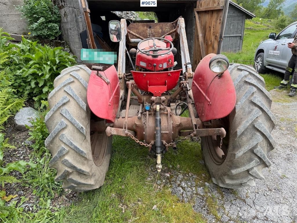 Massey Ferguson 35 トラクター
