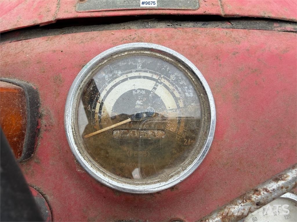 Massey Ferguson 35 トラクター