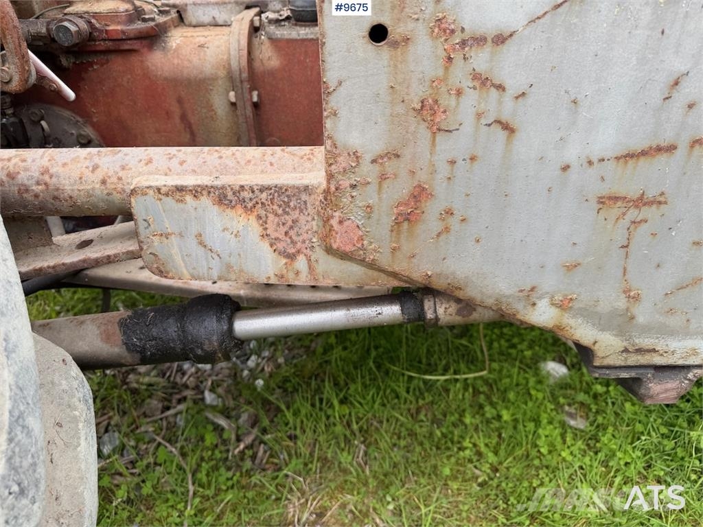 Massey Ferguson 35 トラクター
