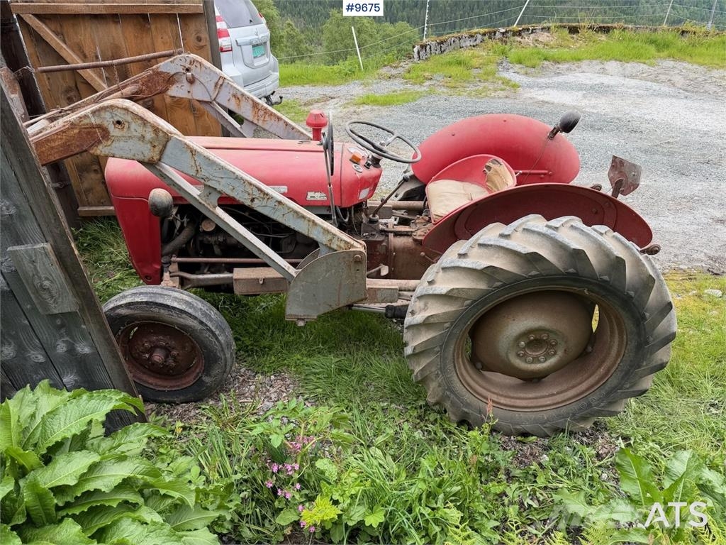 Massey Ferguson 35 トラクター