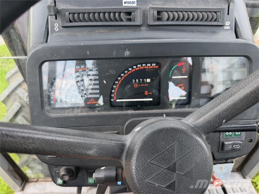 Massey Ferguson 360 トラクター