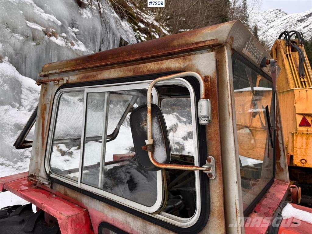Massey Ferguson 550 拖拉机/农用车