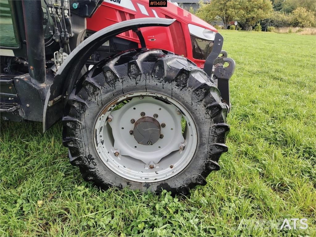 Massey Ferguson 5612 Traktori