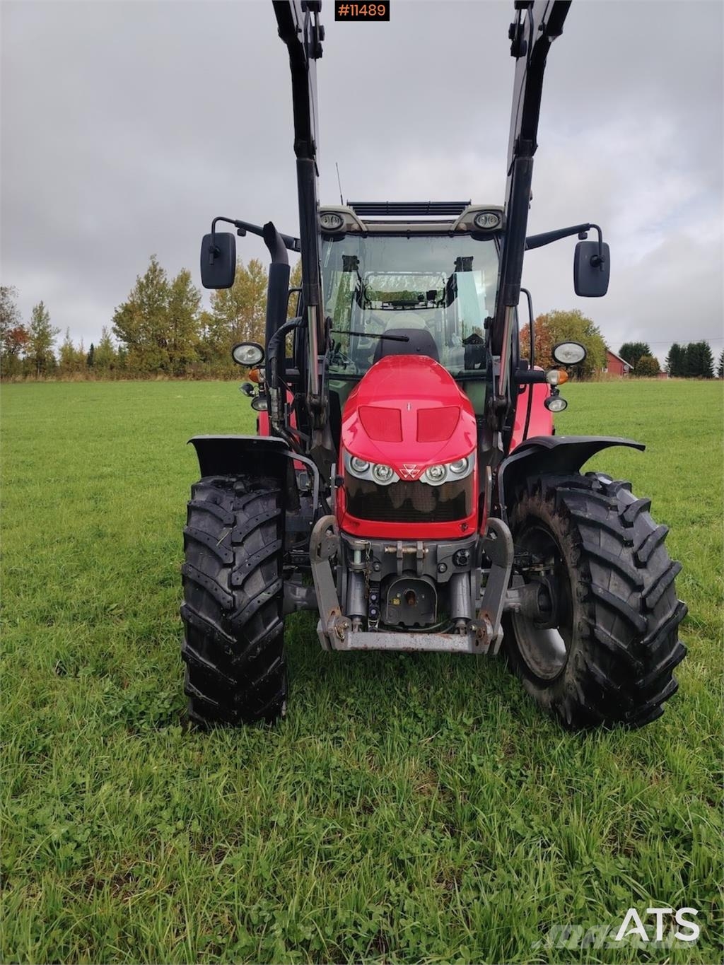 Massey Ferguson 5612 Traktori