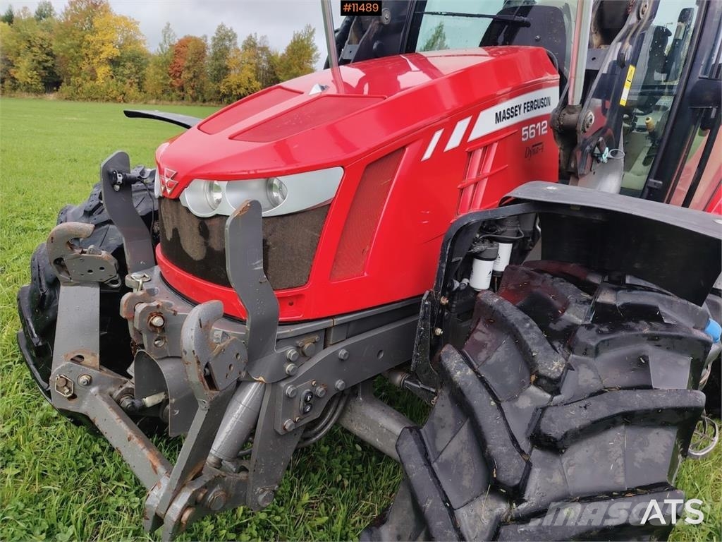 Massey Ferguson 5612 Traktori