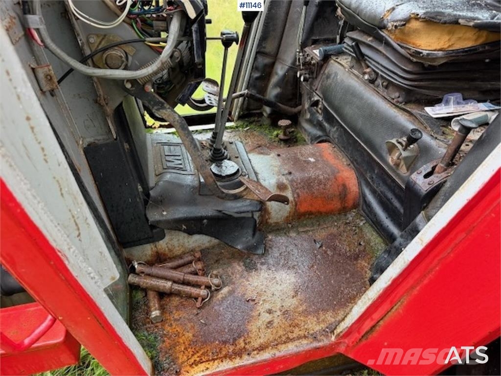 Massey Ferguson 565 Traktorer