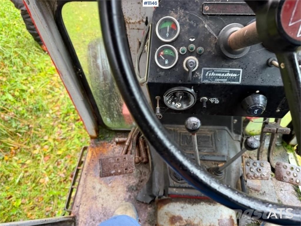 Massey Ferguson 565 Traktorer