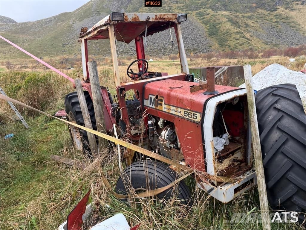 Massey Ferguson 565 Traktorer