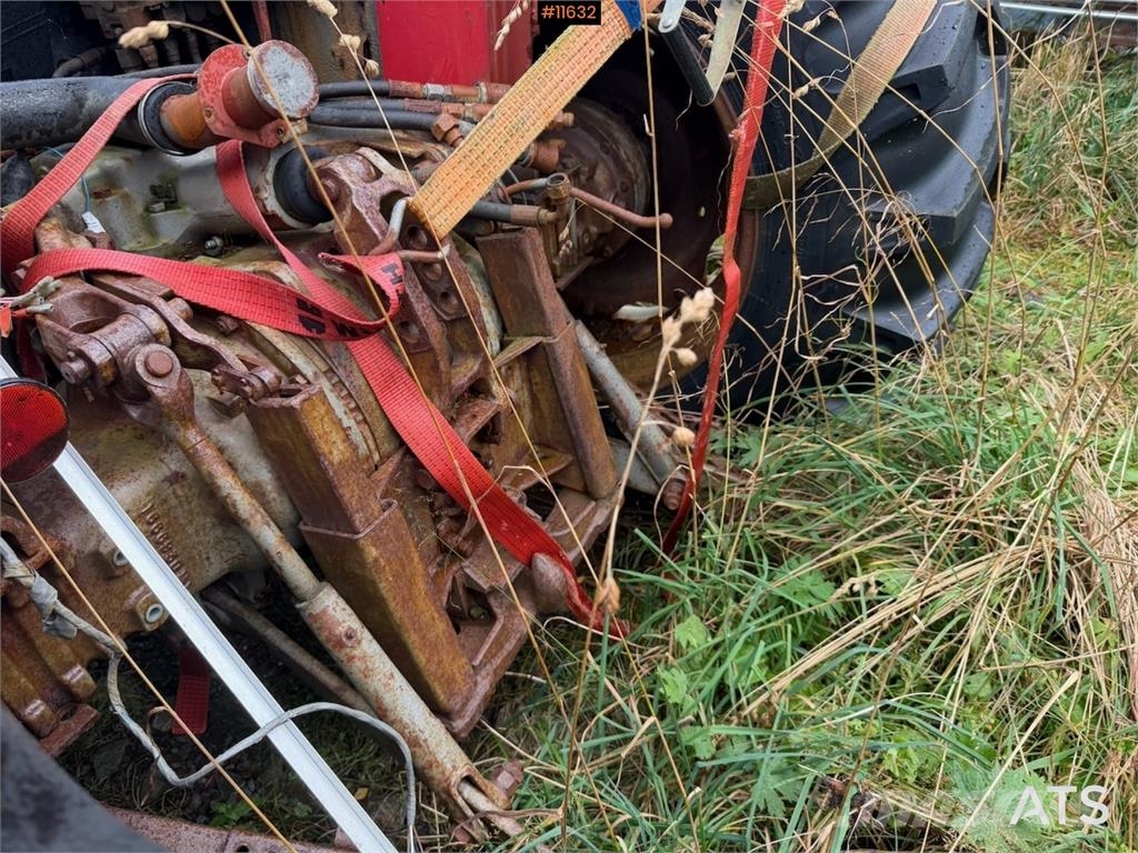 Massey Ferguson 565 Traktorer