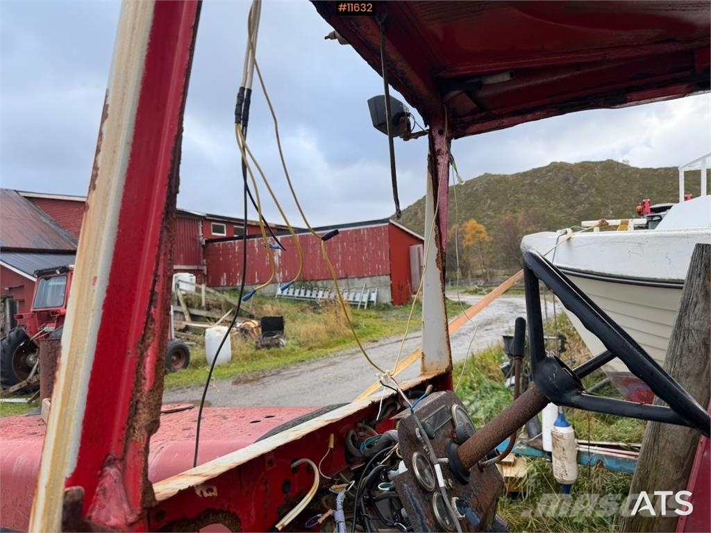 Massey Ferguson 565 Traktorer