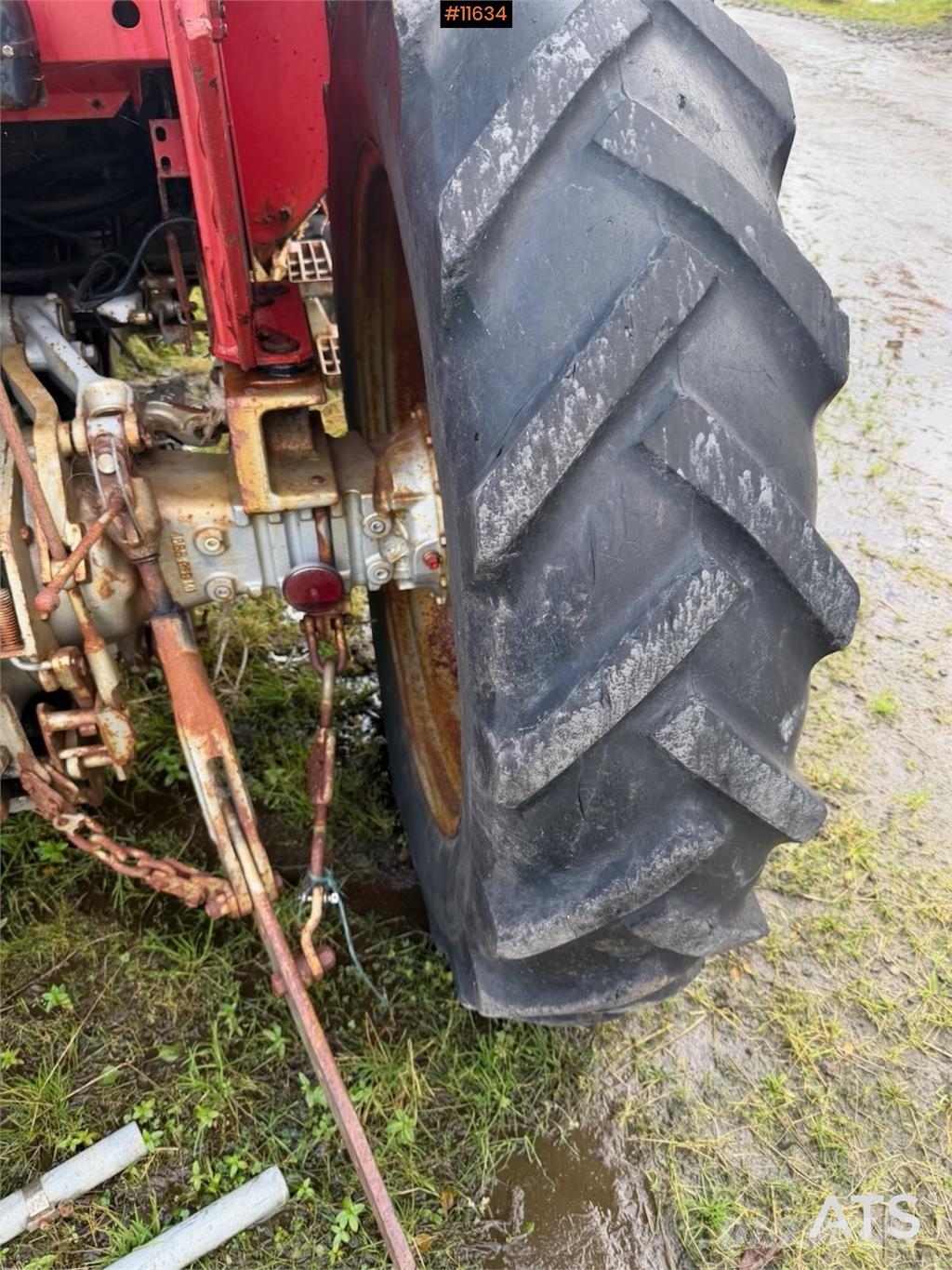 Massey Ferguson 575 Traktorer