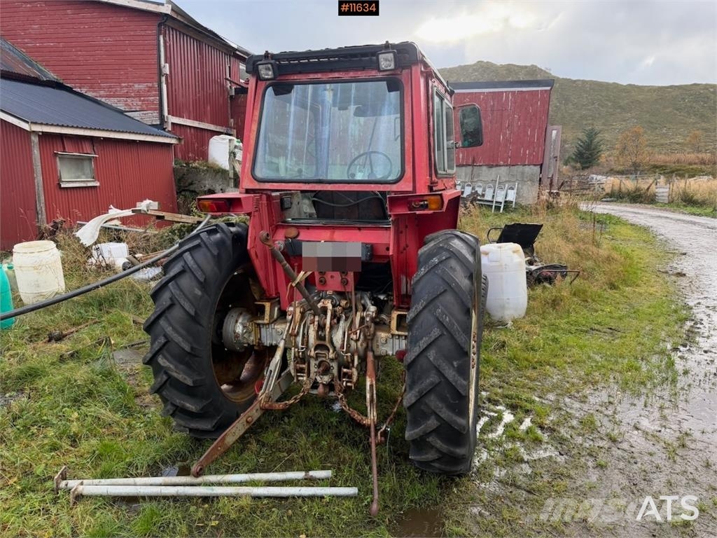 Massey Ferguson 575 Traktorer