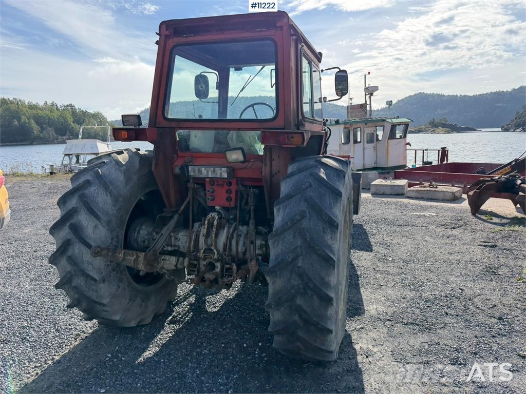 Massey Ferguson 590 Traktorji