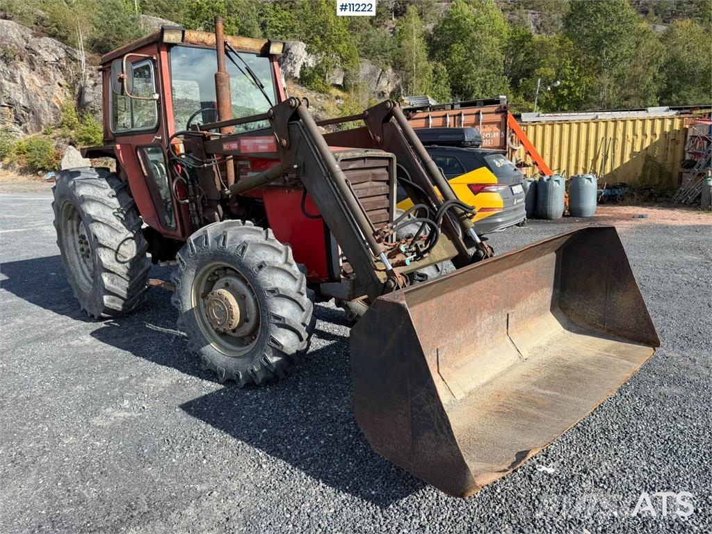 Massey Ferguson 590 Traktorji