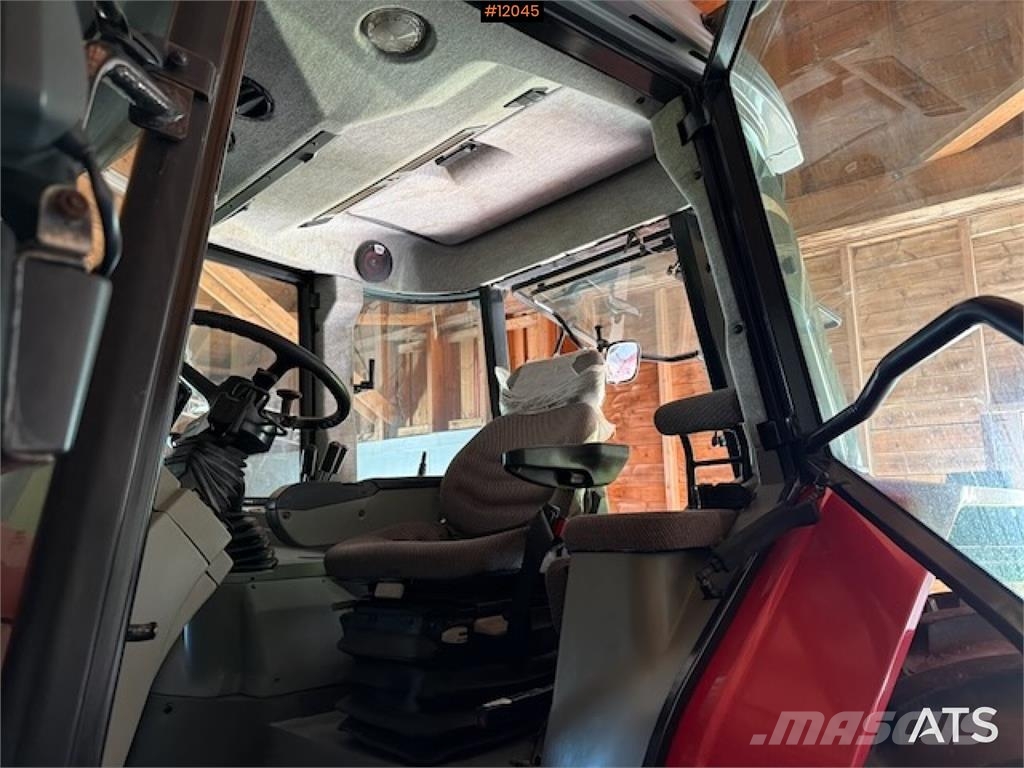 Massey Ferguson 6255 4x4 traktor m.frontlaster الجرارات
