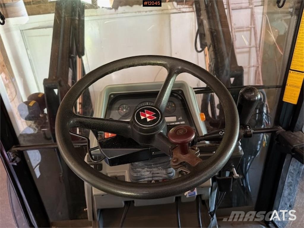 Massey Ferguson 6255 4x4 traktor m.frontlaster الجرارات