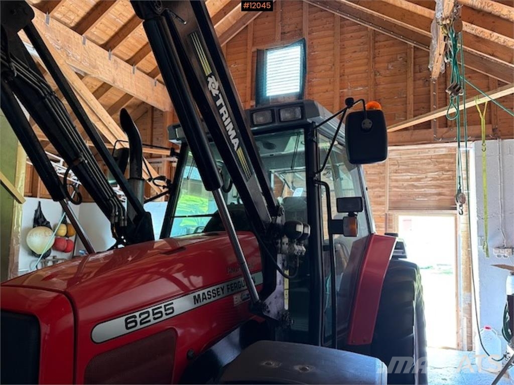 Massey Ferguson 6255 4x4 traktor m.frontlaster الجرارات