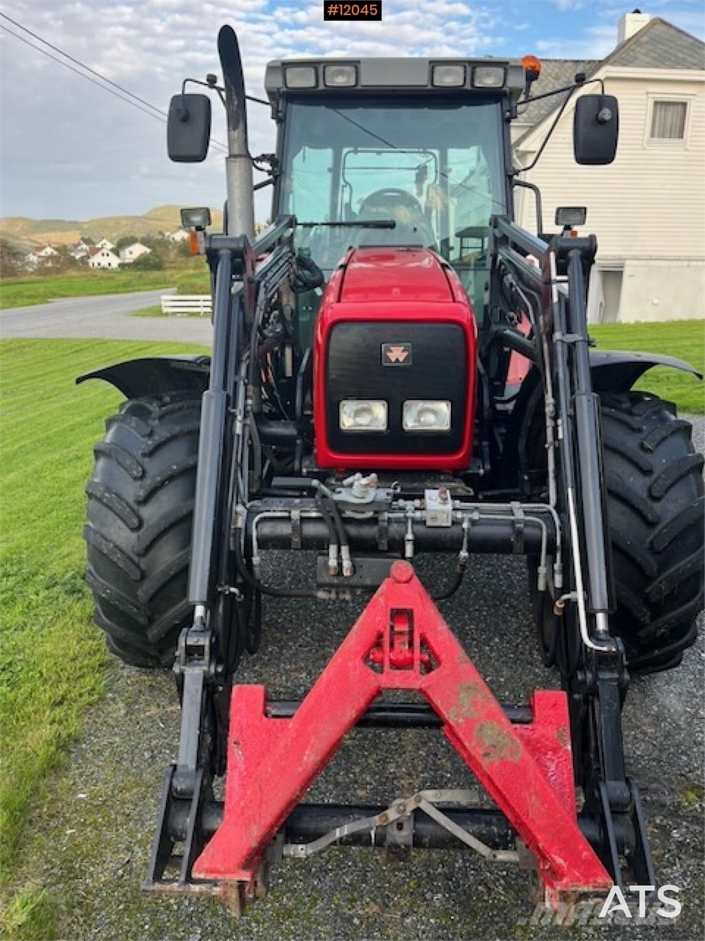 Massey Ferguson 6255 4x4 traktor m.frontlaster الجرارات