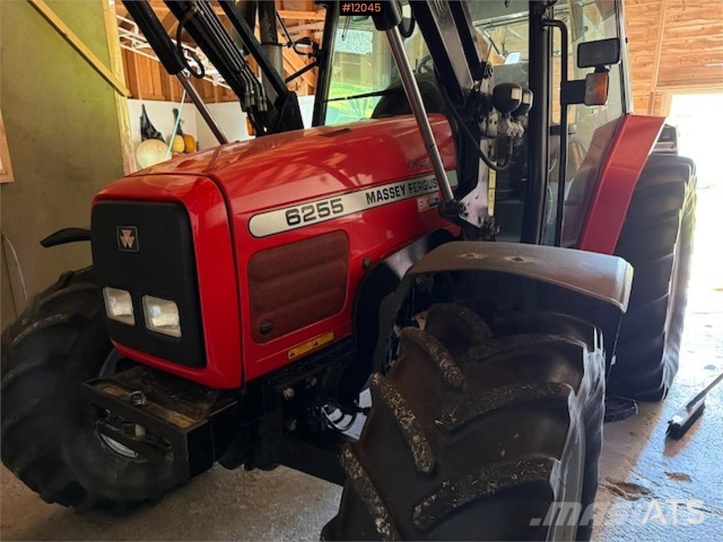 Massey Ferguson 6255 4x4 traktor m.frontlaster الجرارات