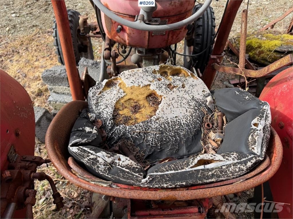 Massey Ferguson 65 Traktorok