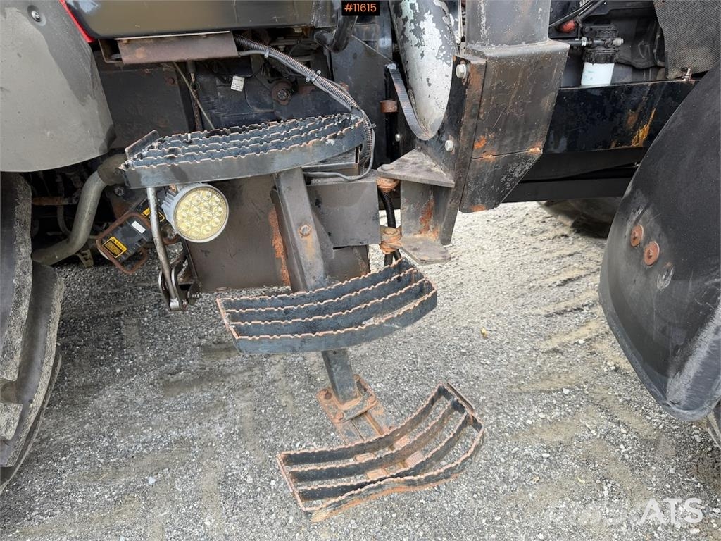 Massey Ferguson 8250 Traktor Traktori