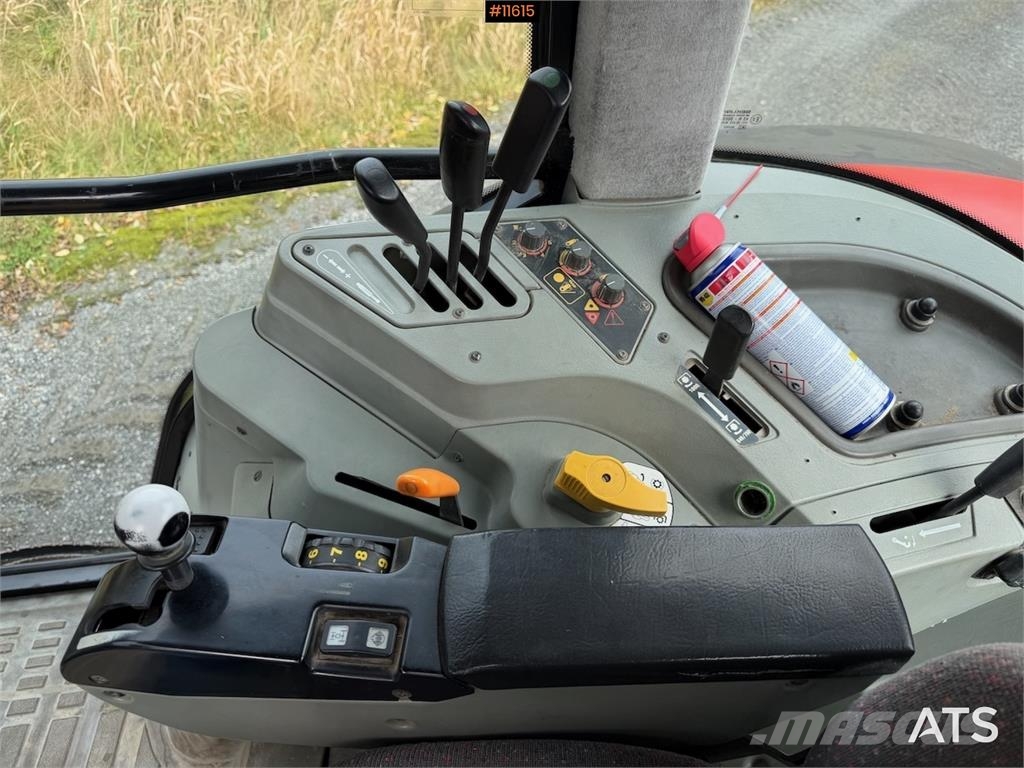 Massey Ferguson 8250 Traktor Traktori