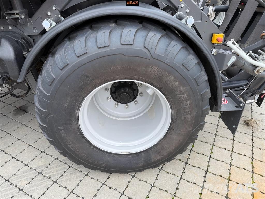 Massey Ferguson RB 4160V Andre gressmaskiner