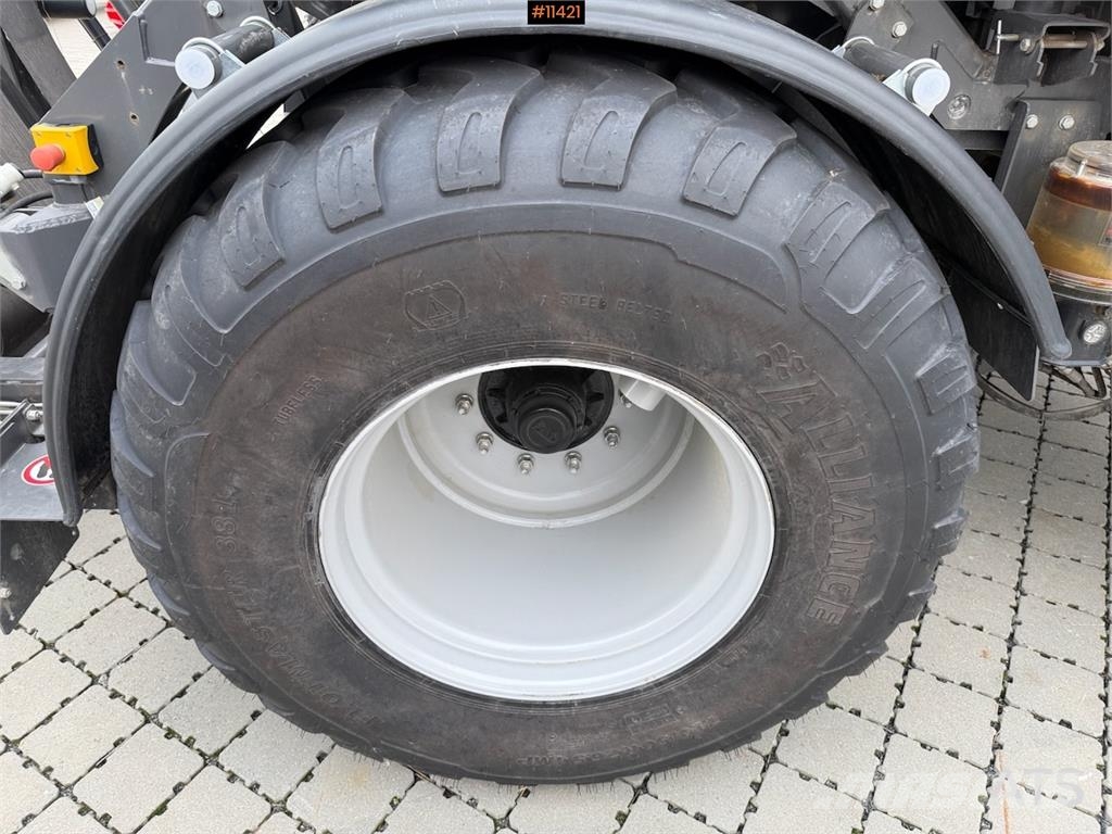 Massey Ferguson RB 4160V Andre gressmaskiner