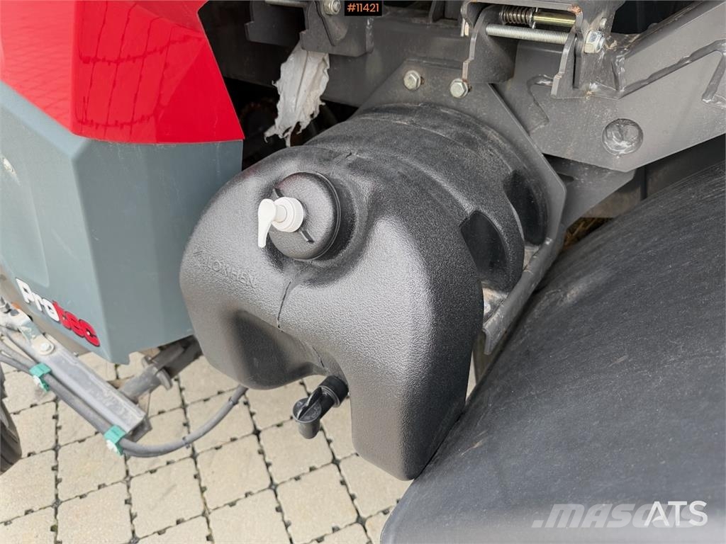 Massey Ferguson RB 4160V Andre gressmaskiner