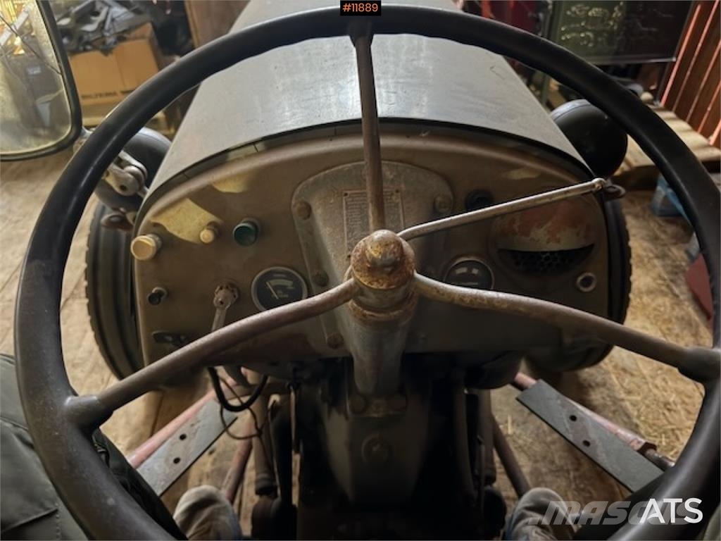 Massey Ferguson TE20 Tractors