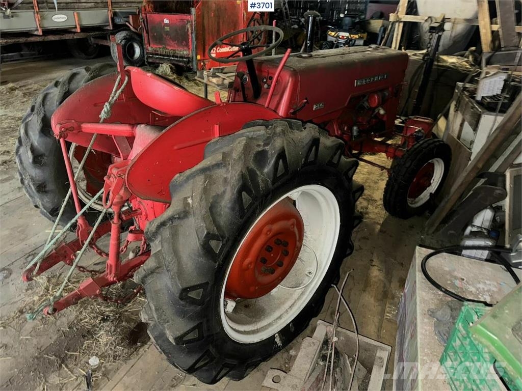 McCormick D-436 Traktorer
