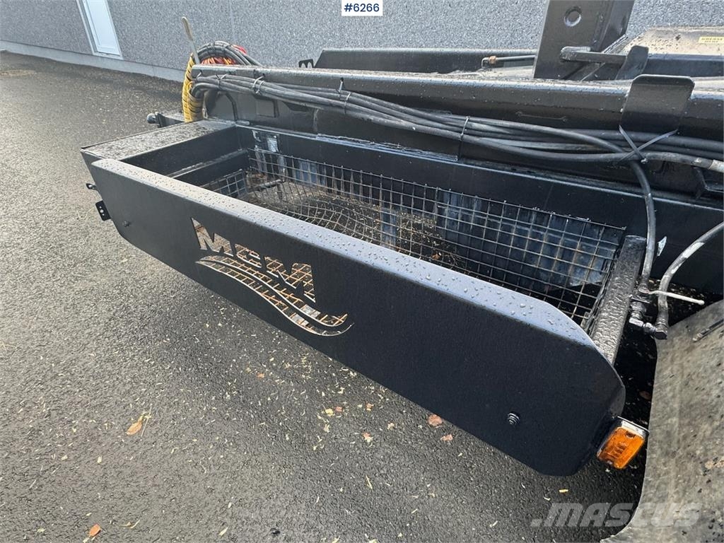 Mcm 3 akslet traktor-containerhenger m/ krok Ρυμούλκες σπόρων