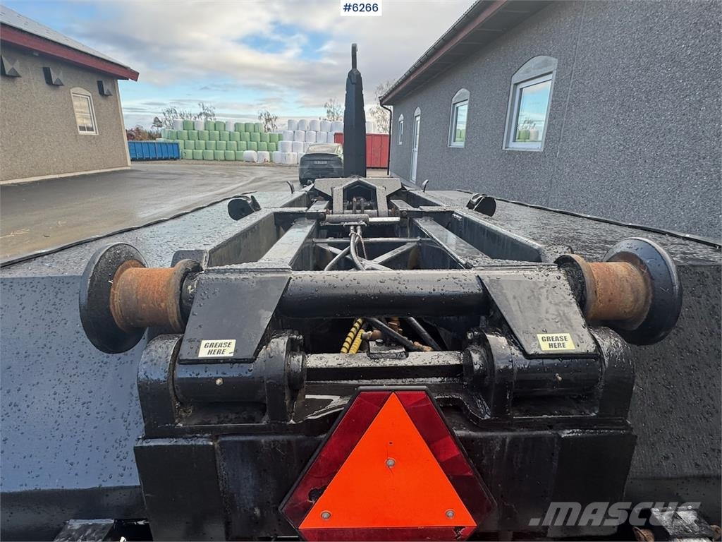 Mcm 3 akslet traktor-containerhenger m/ krok Ρυμούλκες σπόρων