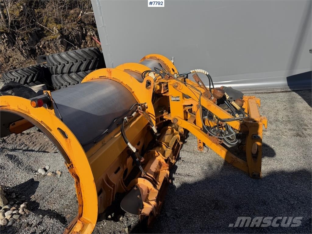Meiren MSP 3703 LH حراثات ونصول الجليد
