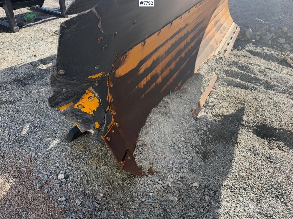 Meiren MSP 3703 LH حراثات ونصول الجليد
