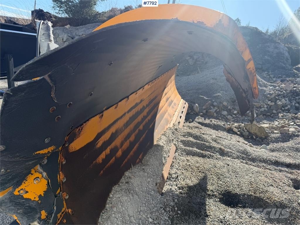 Meiren MSP 3703 LH حراثات ونصول الجليد
