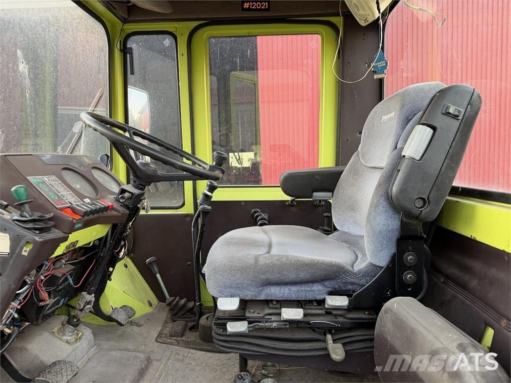 Mercedes-Benz MB 700 Traktorid