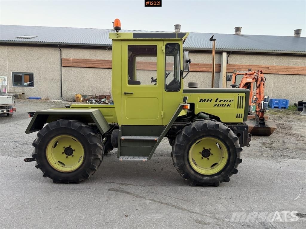 Mercedes-Benz MB 700 Traktorid