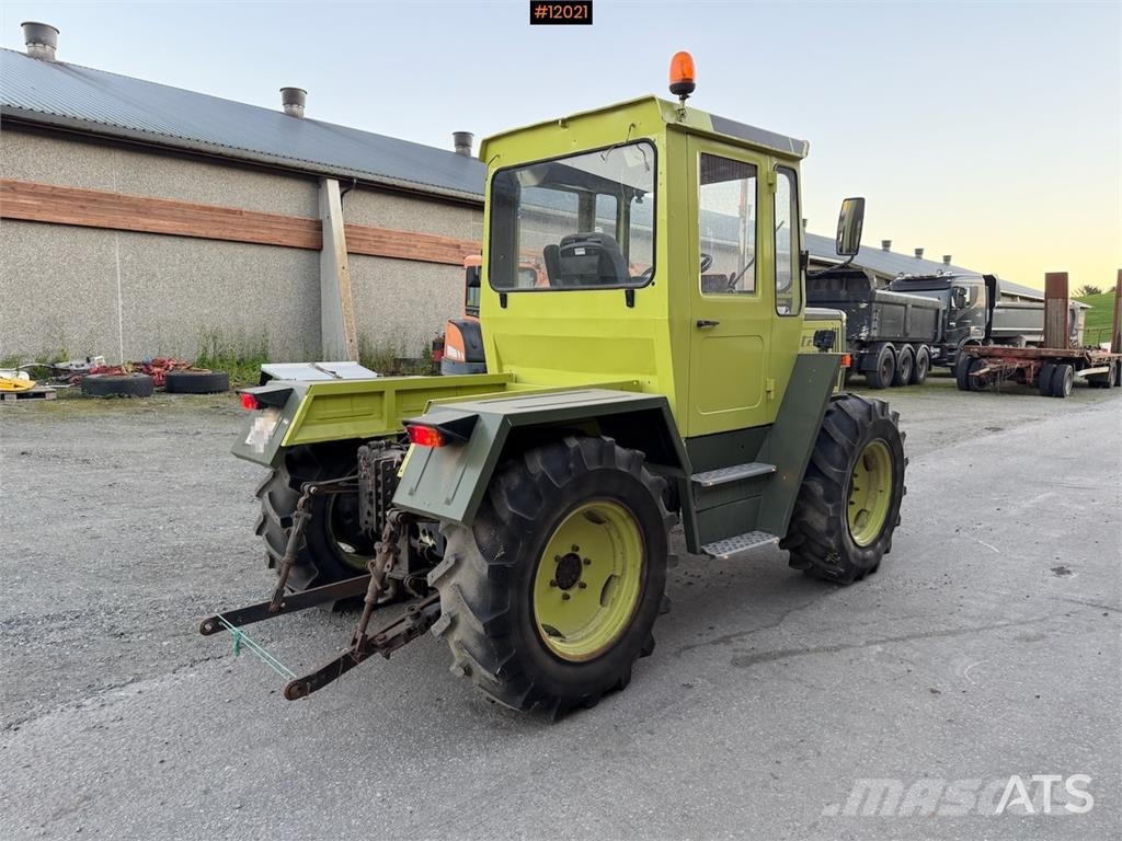 Mercedes-Benz MB 700 Traktorid