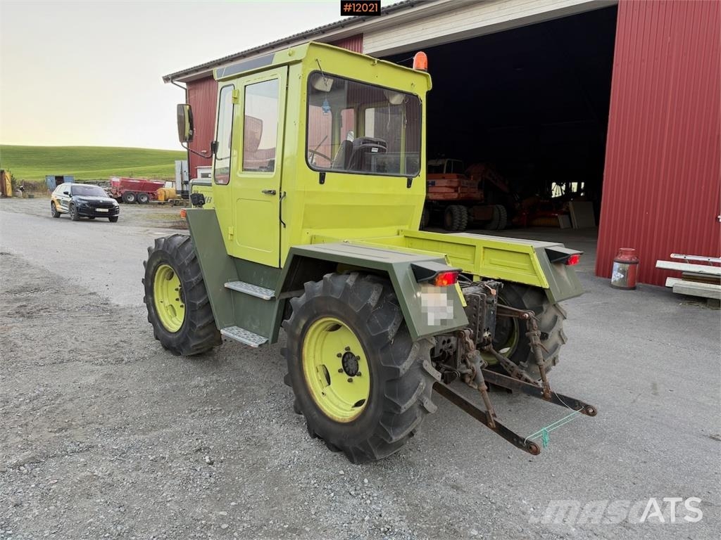 Mercedes-Benz MB 700 Traktorid