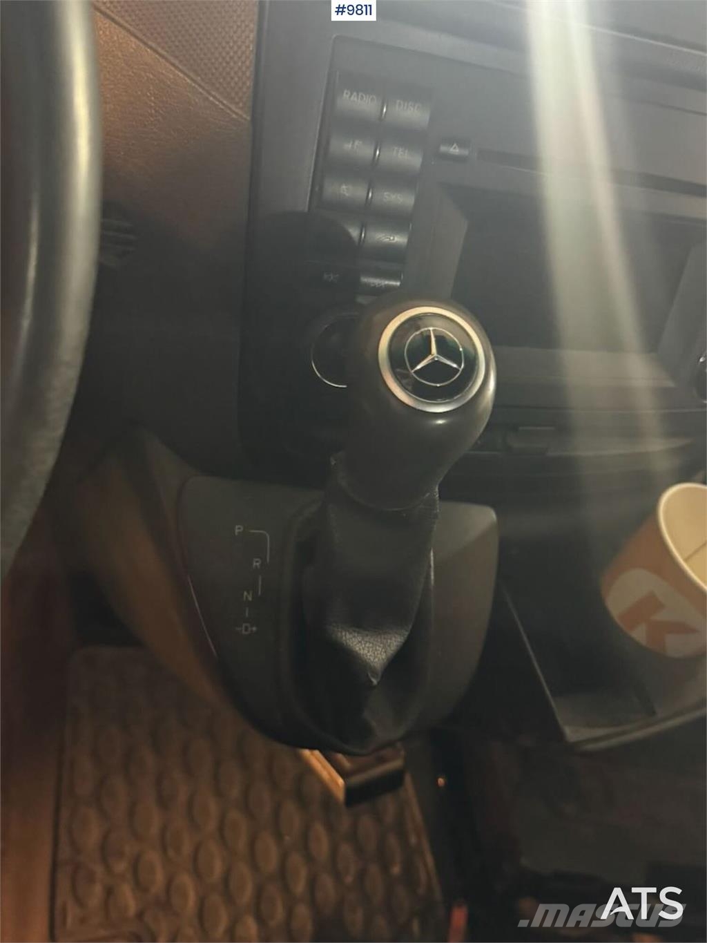 Mercedes-Benz Vito شاحنة مقفلة