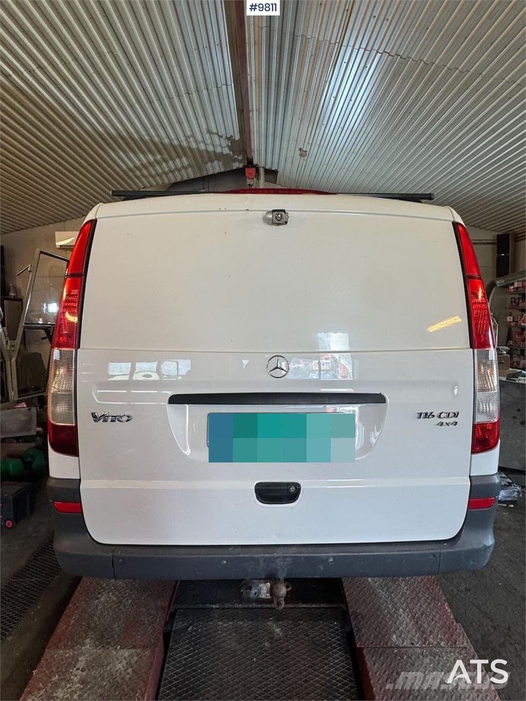 Mercedes-Benz Vito شاحنة مقفلة