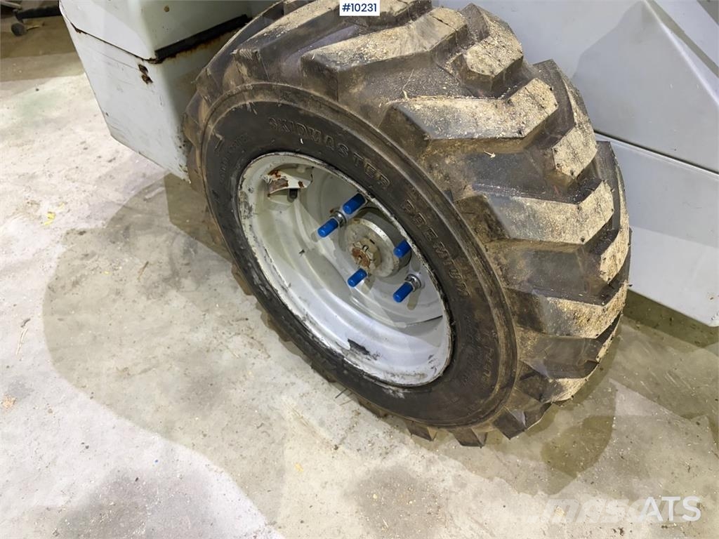 Multione S23D Iekrāvēji uz riteņiem