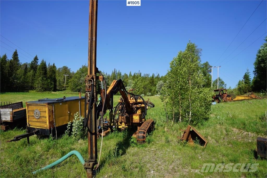 Nemek borerigg med AMA kompressor Inne akcesoria