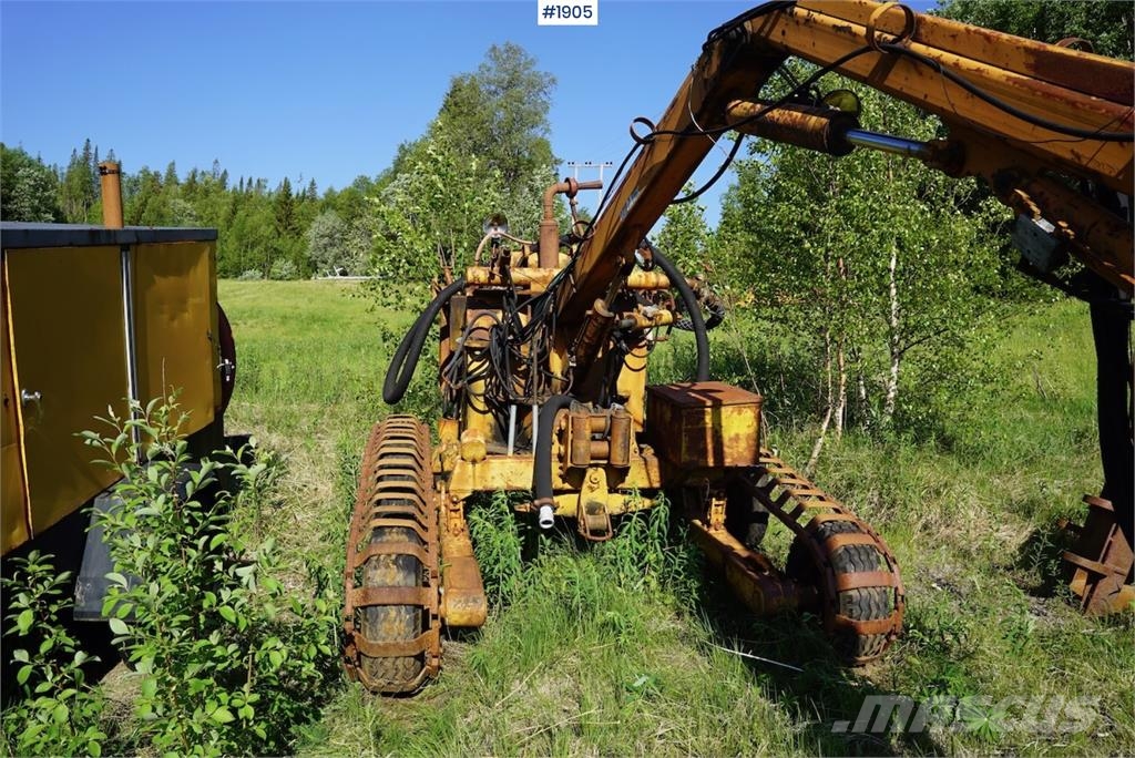 Nemek borerigg med AMA kompressor Inne akcesoria